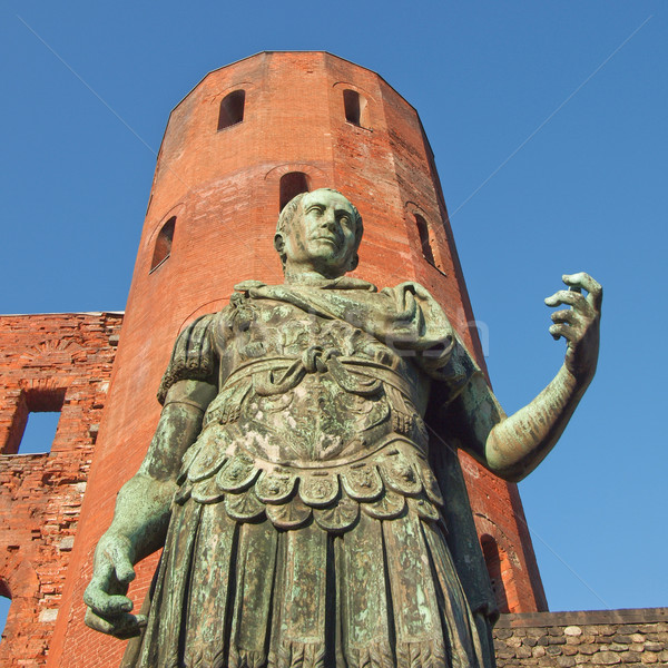 Romana estatua antigua emperador ciudad Foto stock © claudiodivizia