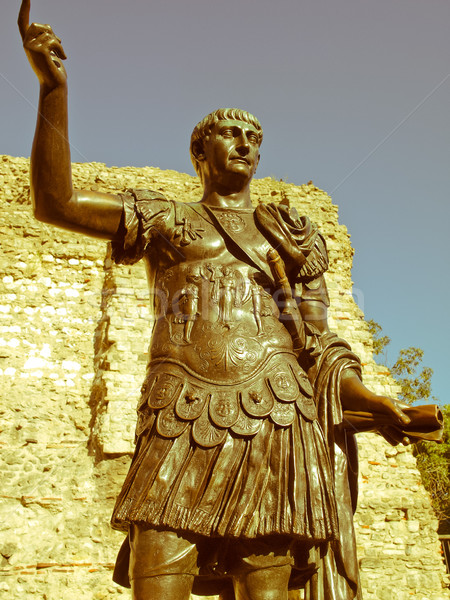 Retro néz császár szobor klasszikus néz Stock fotó © claudiodivizia