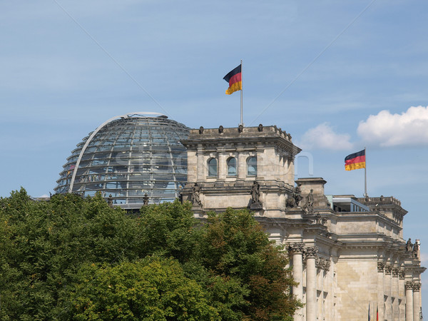 Berlin evler parlamento Almanya mavi Stok fotoğraf © claudiodivizia
