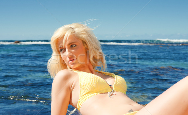 Fiatal nő tenger gyönyörű kövek nő víz Stock fotó © clearviewstock
