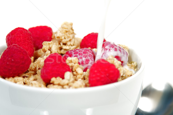 Céréales bol fraîches matin granola framboises [[stock_photo]] © cmcderm1