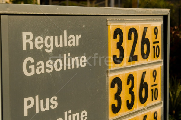 Alto precio gasolina signo tiempo precios Foto stock © cmcderm1
