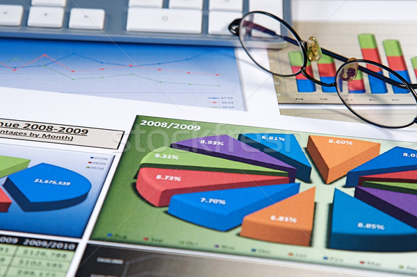 Business Charts Geschäftsstrategie Graphen Design Tastatur Stock foto © cmcderm1