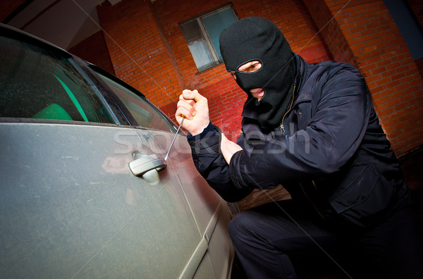 Rabló tolvaj maszk autó férfiak városi Stock fotó © cookelma