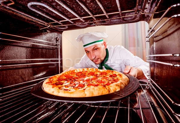 Сток-фото: пиццы · печи · повар · пепперони · мнение