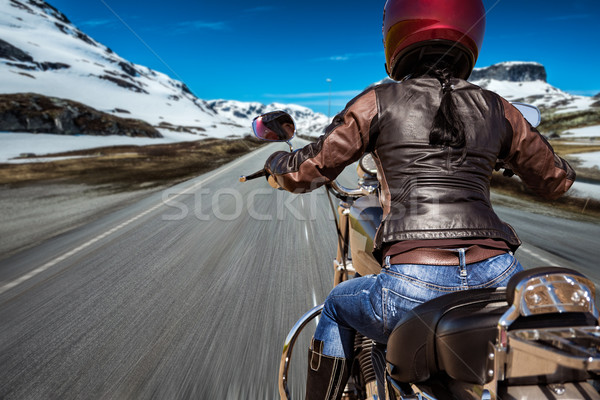 Stock fotó: Motoros · lány · kilátás · motorkerékpár · eső · nő