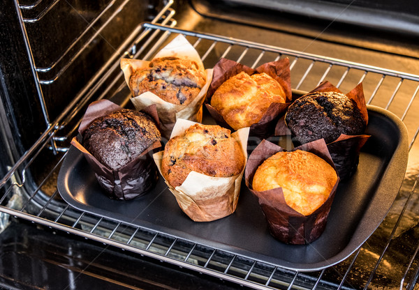 Muffins Ofen Kochen Essen Party Stock foto © cookelma