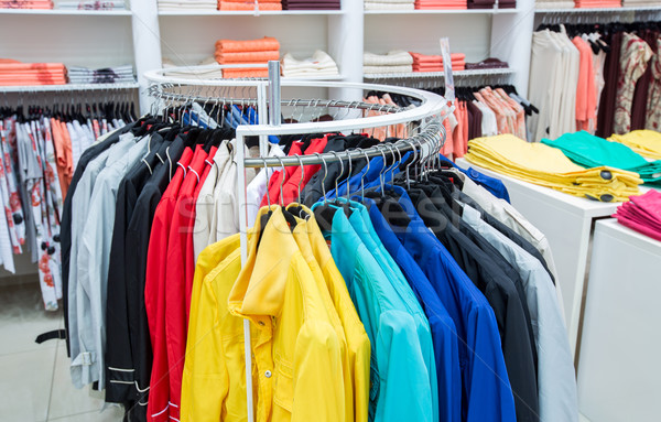 Stockfoto: Kleding · winkel · modieus · kleding · t-shirt · Geel