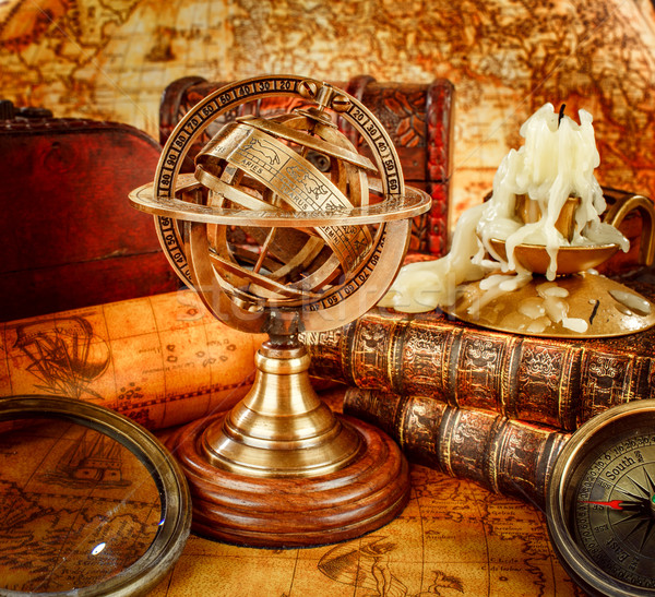 Bağbozumu natürmort eski kitap küre eski dünya haritası Stok fotoğraf © cookelma