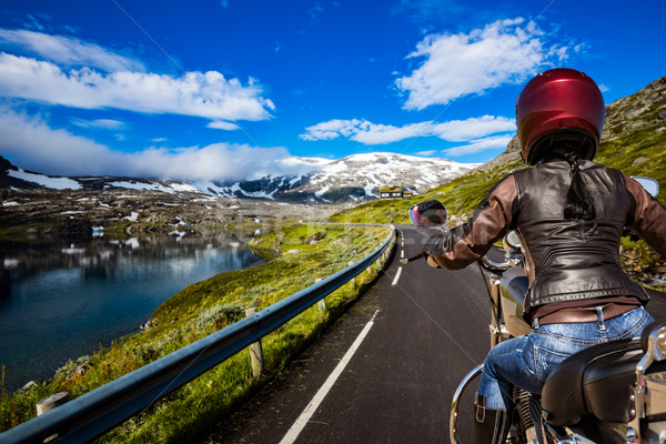 [[stock_photo]]: Fille · vue · montagne · route · vélo