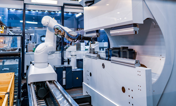 Roboter Arm modernen industriellen Technologie Produktion Stock foto © cookelma