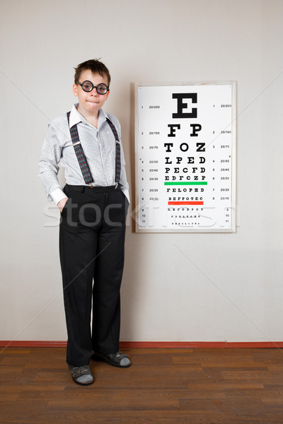 Persoană ochelari birou medic copii Imagine de stoc © cookelma