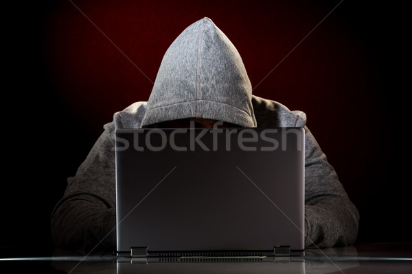 Stock fotó: Hacker · laptop · napszemüveg · kéz · férfi · technológia