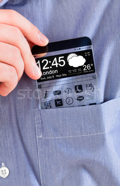 Smartphone transparent ecran cămaşă buzunar afişa Imagine de stoc © cookelma