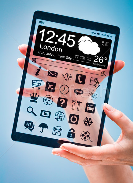 Tablet transparent Bildschirm menschlichen Hände Display Stock foto © cookelma