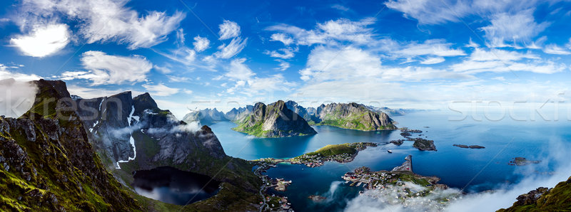 Szigetvilág panoráma Norvégia díszlet drámai hegyek Stock fotó © cookelma