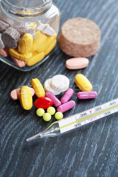 Pills And Thermometer Stock photo © cosma