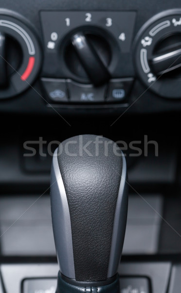 Engrenagem alavanca moderno carro interior Foto stock © cosma
