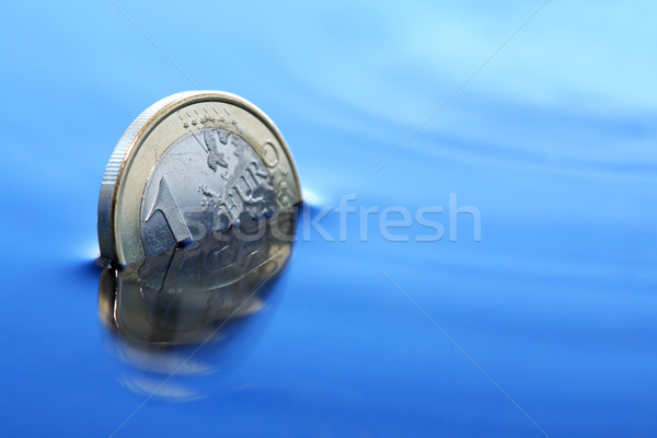 Süllyed Euro gazdaság válság közelkép egy Stock fotó © cosma