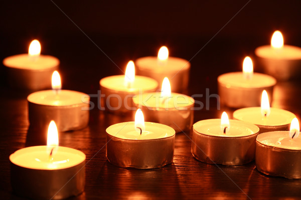 свечей темно освещение огня Сток-фото © cosma