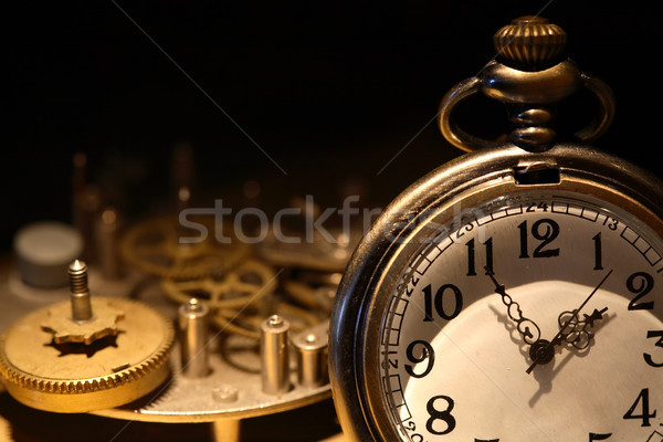 Zsebóra sebességváltó idő öreg óra mechanizmus Stock fotó © cosma