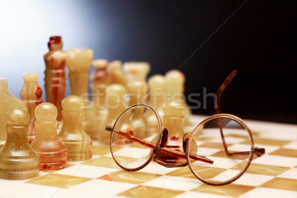 Stock foto: Brillen · Schachbrett · Set · Schachfiguren · alten · Bord