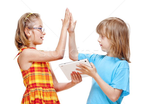 два детей high five жест победа игры Сток-фото © courtyardpix