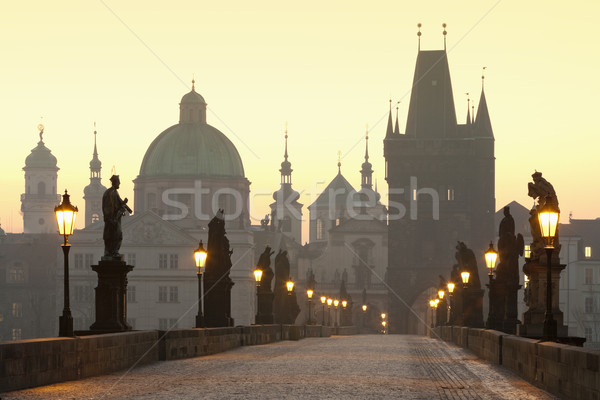 ストックフォト: プラハ · 橋 · チェコ共和国 · 夜明け · 市 · 光