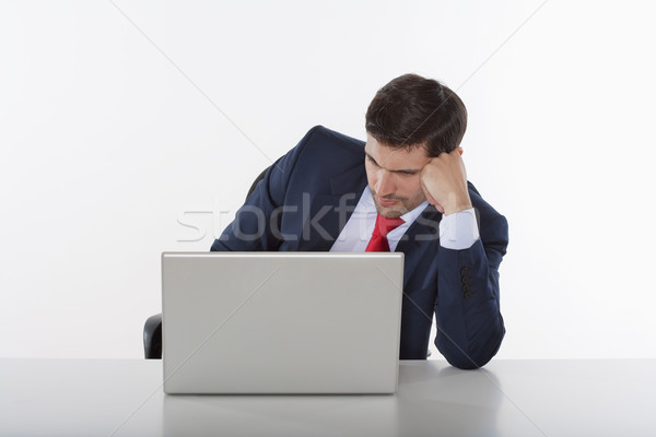 Geschäftsmann Laptop beunruhigt Business Executive Anzug Stock foto © courtyardpix