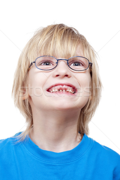 [[stock_photo]]: Garçon · manquant · lait · dents · portrait