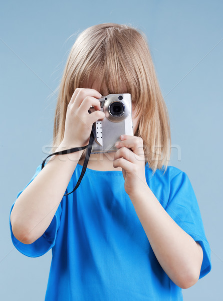 Garçon appareil photo numérique longtemps blond cheveux [[stock_photo]] © courtyardpix