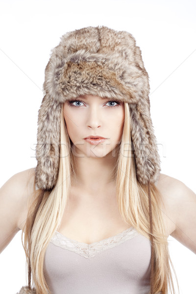 Jeune femme fourrures chapeau belle blond fille Photo stock © courtyardpix