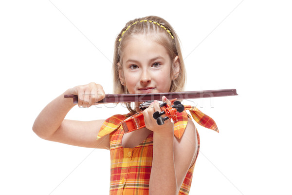 Stockfoto: Portret · meisje · spelen · speelgoed · viool · geïsoleerd