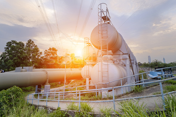 Öl Gas Industrie Raffinerie Fabrik Sonnenuntergang Stock foto © cozyta