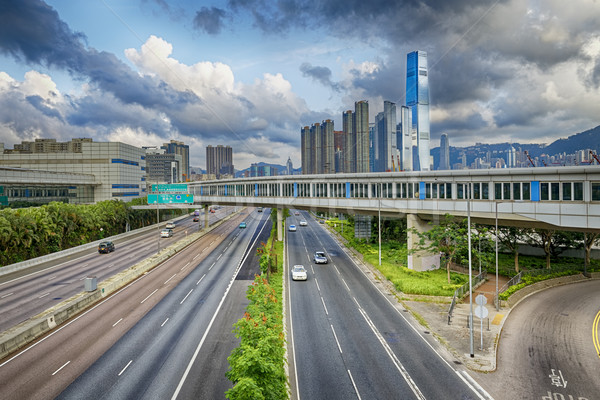 [[stock_photo]]: Hong-Kong · autoroute · trafic · cityscape · affaires · ciel