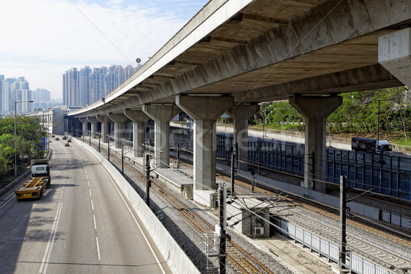 Snelweg trein weg stad brug stedelijke Stockfoto © cozyta
