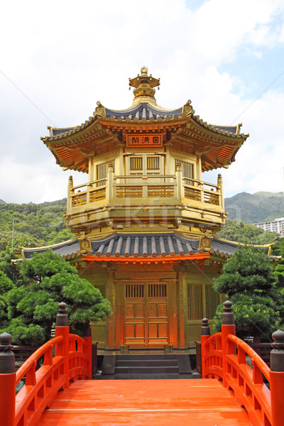 Perfectionnement jardin Hong-Kong ville orange bleu Photo stock © cozyta
