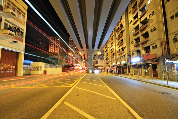 Verkeer City Night auto gebouw straat nacht Stockfoto © cozyta