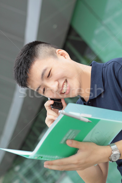 Portré üzletember hív telefon üzlet épület Stock fotó © cozyta