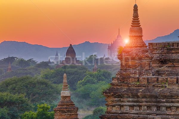 Buda torre día famoso lugar Myanmar Foto stock © cozyta