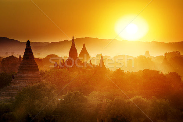Tempel golden Stunde szenische Ansicht alten Stock foto © cozyta