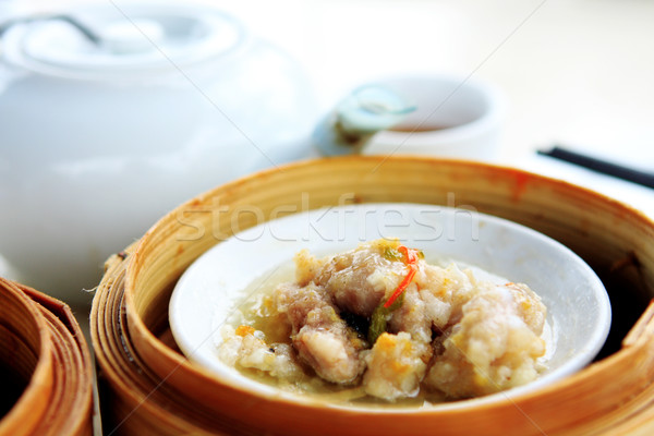 Chinez dim sum concentra alimente echipă placă Imagine de stoc © cozyta