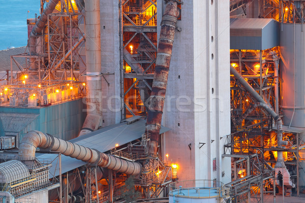 Ciment plantă afaceri constructii construcţie Imagine de stoc © cozyta