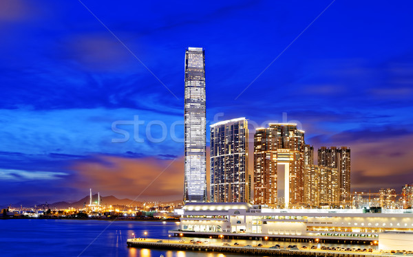 Bürogebäude Nacht Hongkong Haus Straße Gebäude Stock foto © cozyta