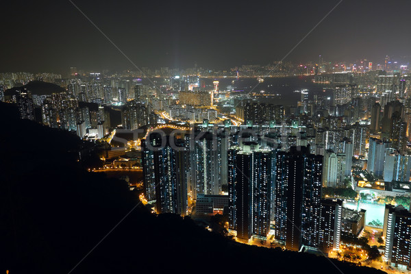 Nocturna de la ciudad vista montana cielo oficina edificio Foto stock © cozyta