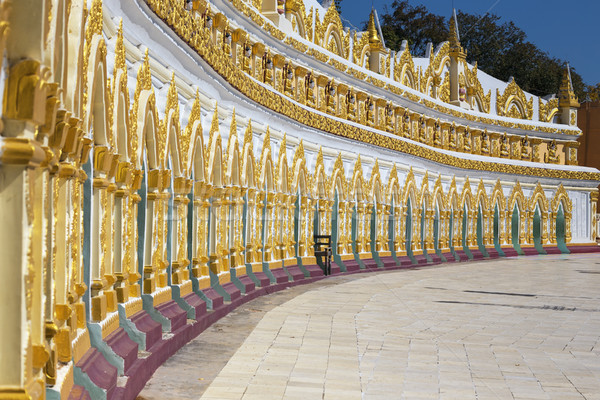 Templo Myanmar puente viaje estatua Buda Foto stock © cozyta