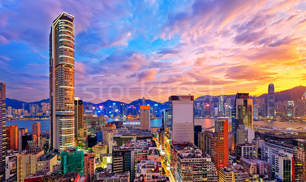 Hong Kong horizonte puesta de sol edificio naranja urbanas Foto stock © cozyta