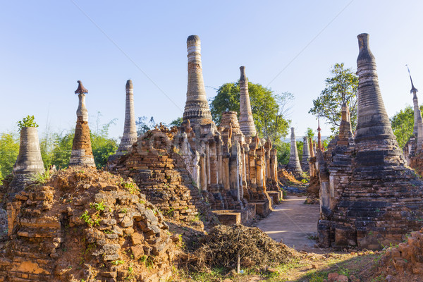 ören eski budist köy göl Myanmar Stok fotoğraf © cozyta