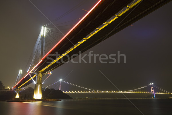 Frumos noapte pod Hong Kong cer apă Imagine de stoc © cozyta