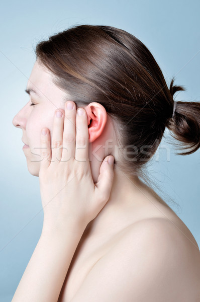Oído inflamación tocar mujer mano Foto stock © CsDeli